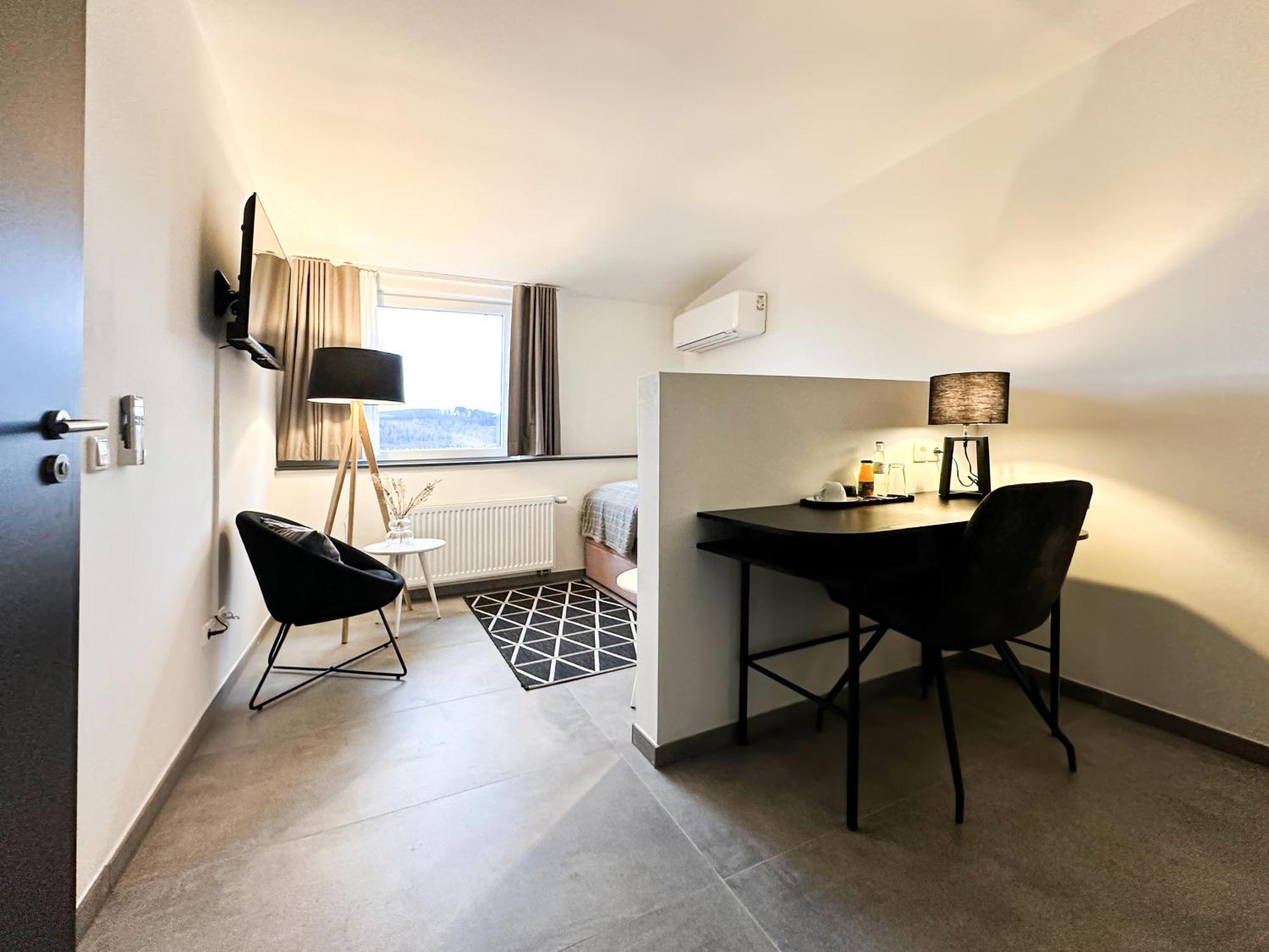 Si-View Einzelzimmer Zimmer 25 - Hotel Siegen Buitenkant foto
